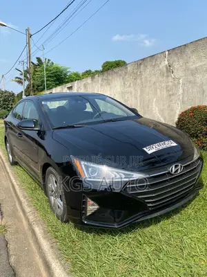 Hyundai Elantra SE 2020 Noir Mat