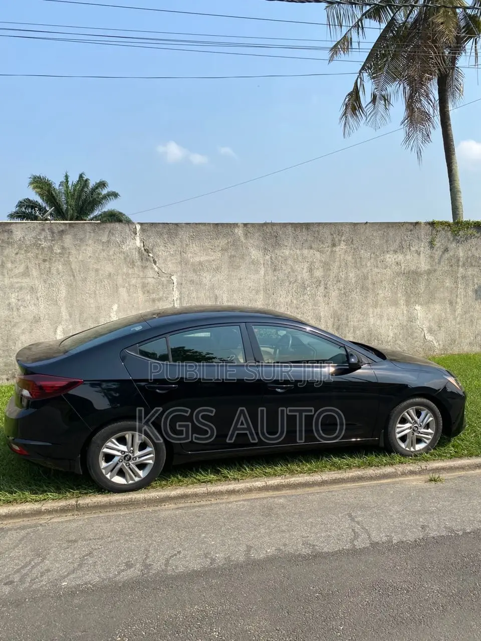 Hyundai Elantra SE 2020 Noir Mat