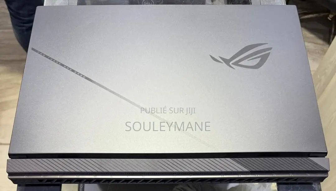 Neuf Ordinateur Portable Asus ROG Strix G17 32GB AMD Ryzen 9 SSD 1T
