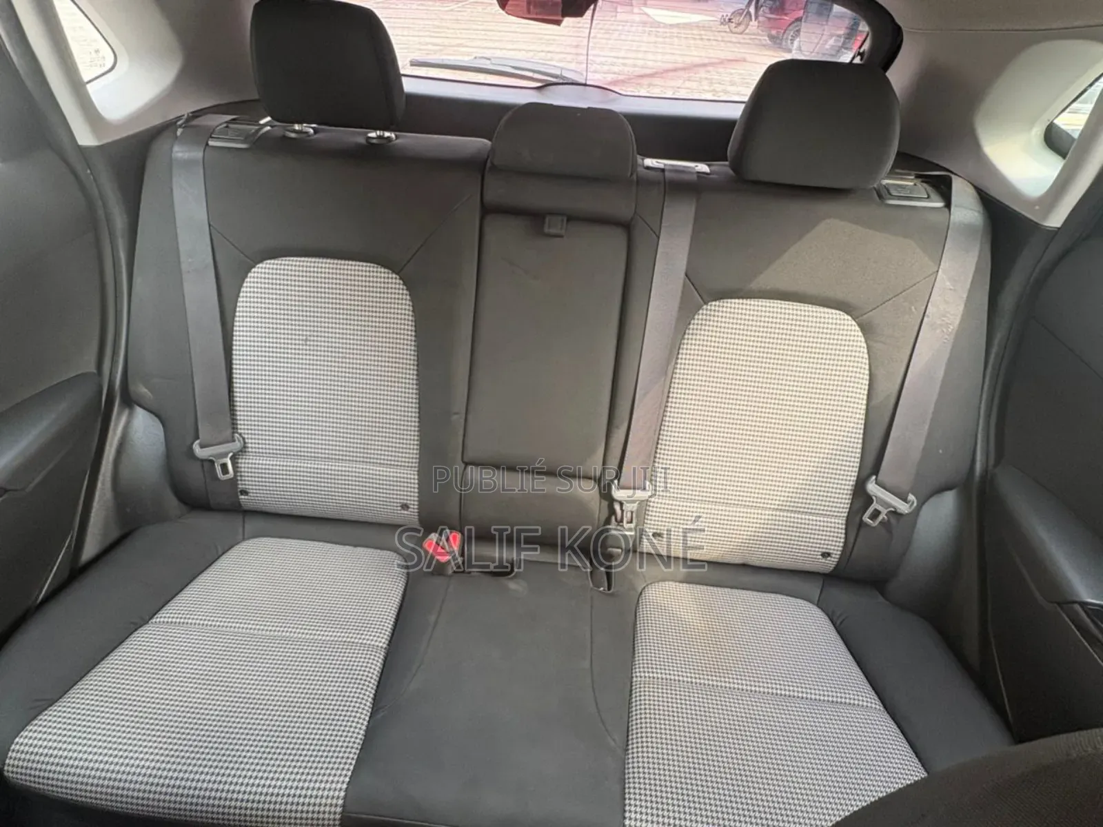 Hyundai Kona 2021 Blanc cassé