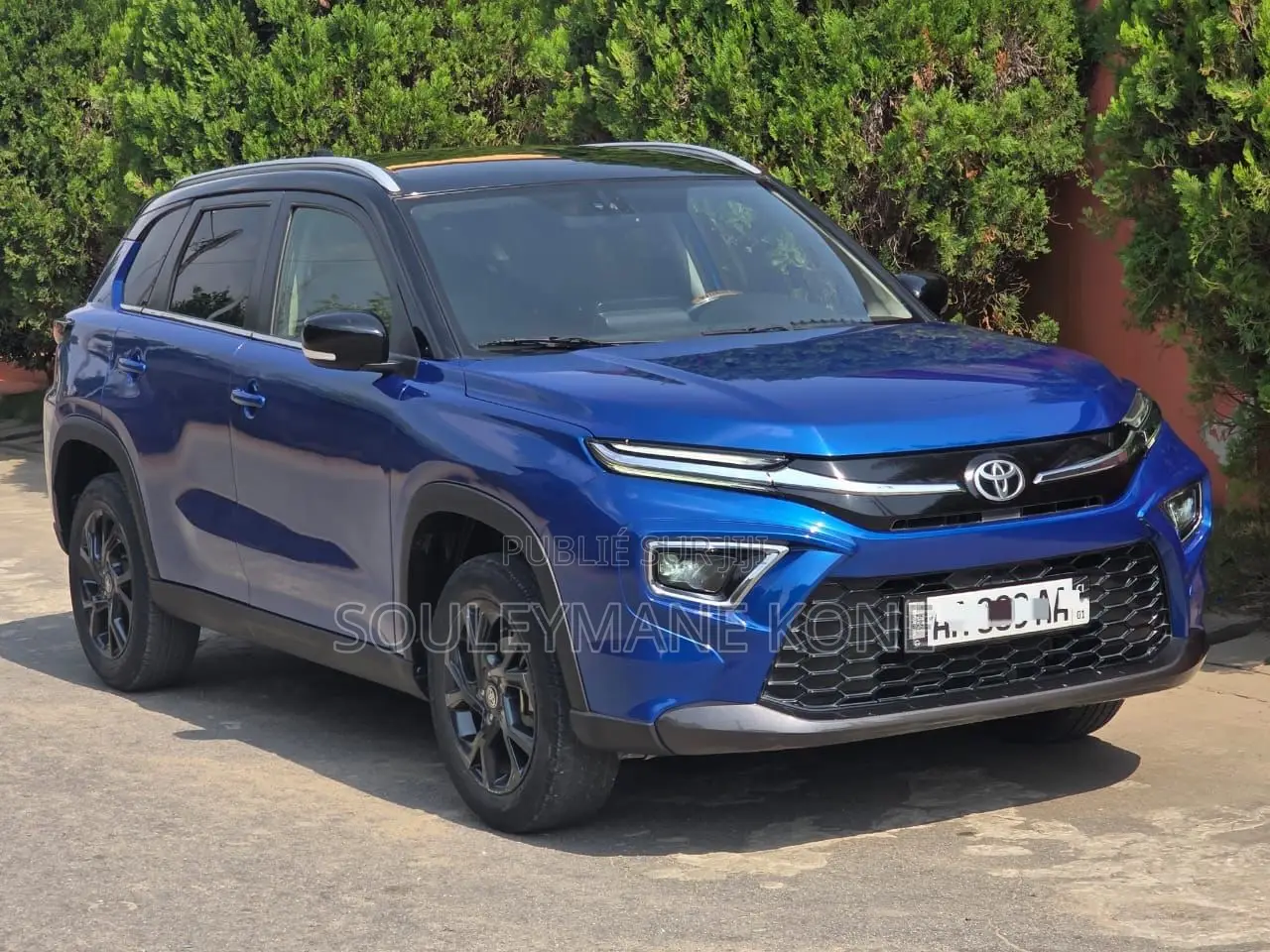 Toyota Urban Cruiser 2024 Bleu