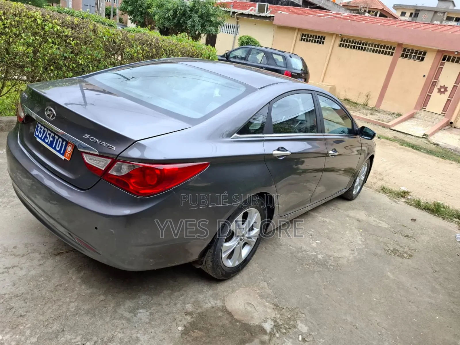 Hyundai Sonata SE Sedan FWD (2.4L 4cyl 6A) 2013 Gris