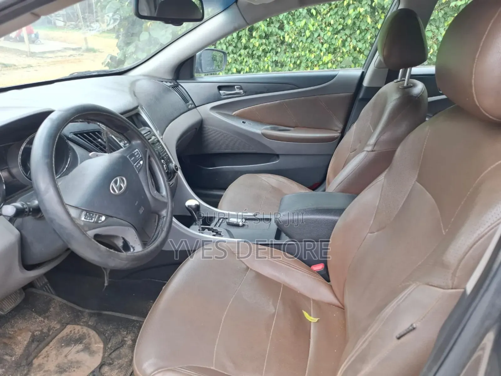 Hyundai Sonata SE Sedan FWD (2.4L 4cyl 6A) 2013 Gris