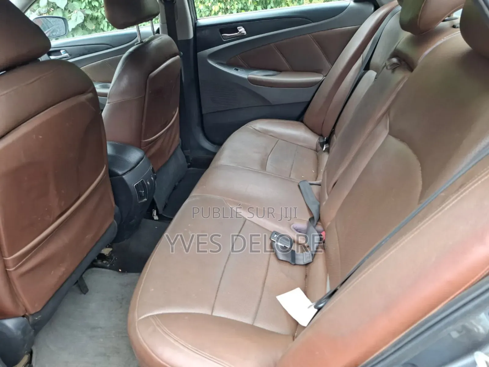 Hyundai Sonata SE Sedan FWD (2.4L 4cyl 6A) 2013 Gris