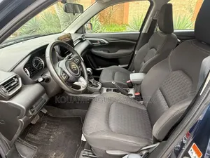 Suzuki Vitara 2023 Bleu