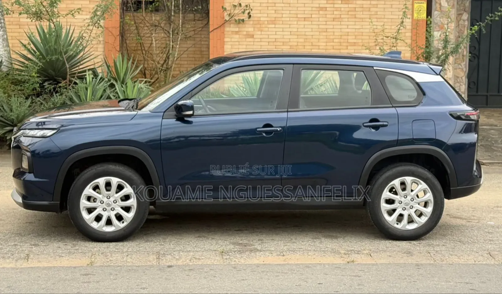 Suzuki Vitara 2023 Bleu