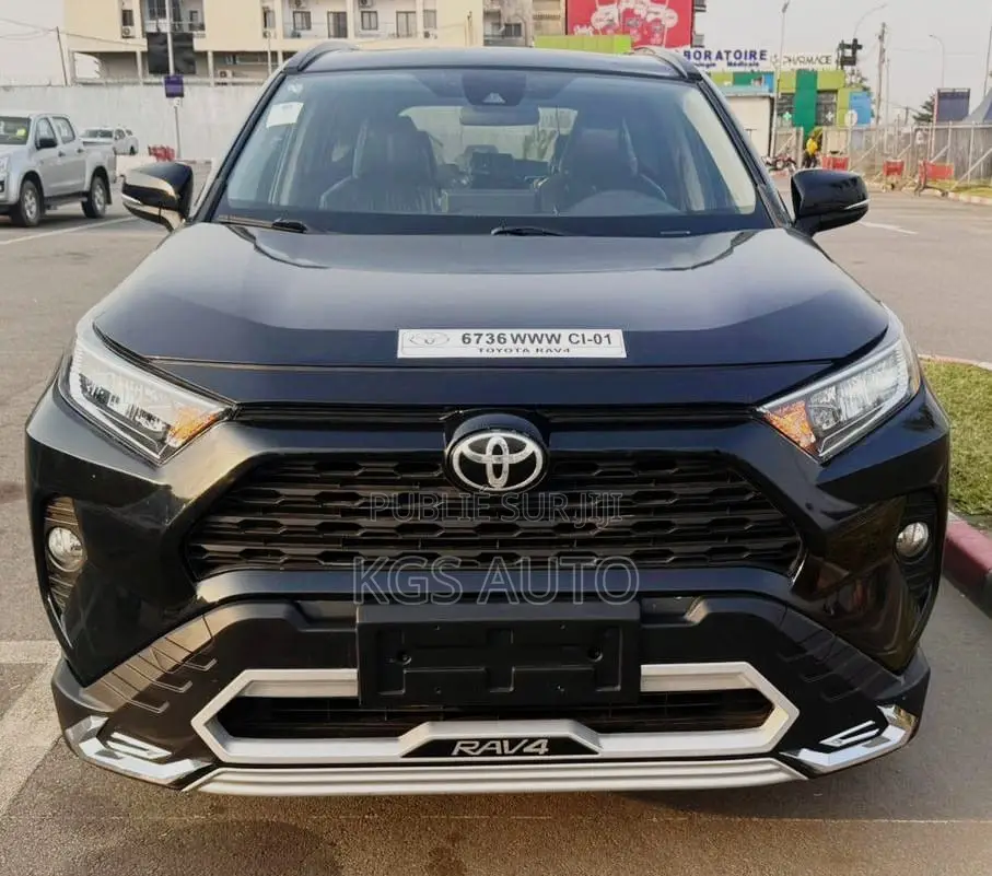 Toyota RAV4 XLE AWD 2020 Noir Mat