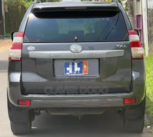 Toyota Land Cruiser Prado 2015 Gris