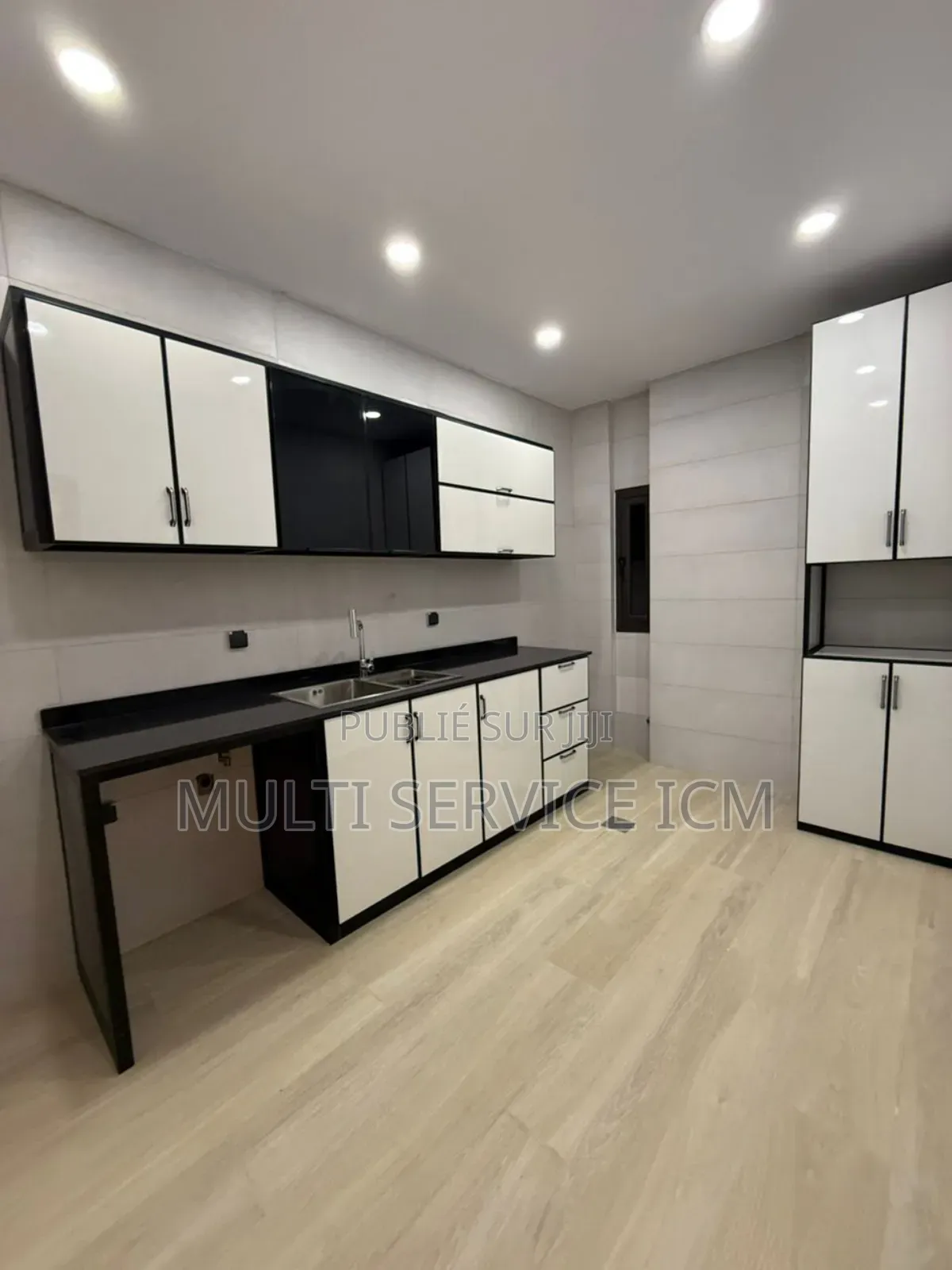 3chbre Appartement dans Cocody à Louer