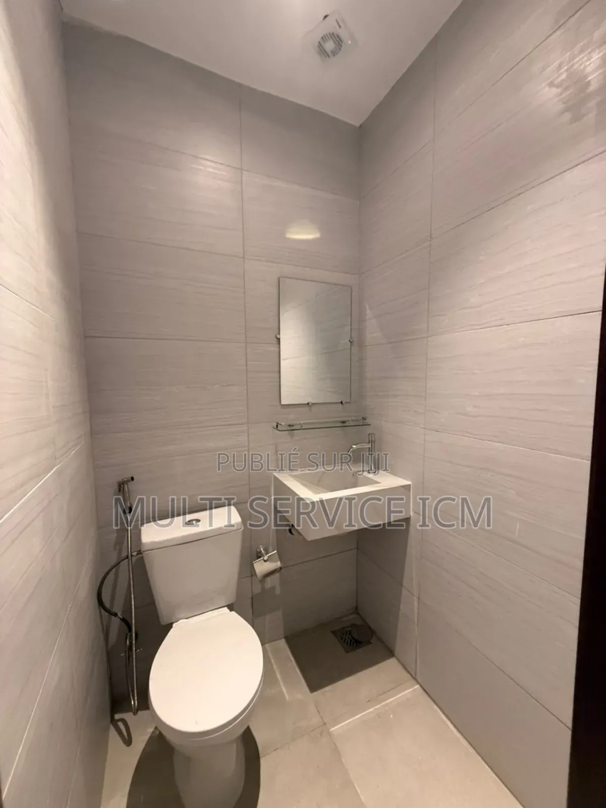 3chbre Appartement dans Cocody à Louer