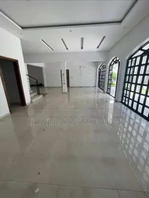 4chbre Duplex dans Cocody à Vendre