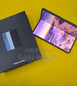 Neuf Samsung Galaxy Z Fold 5 256 GB Blanc