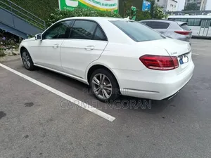 Mercedes-Benz 200E 2015 Blanc