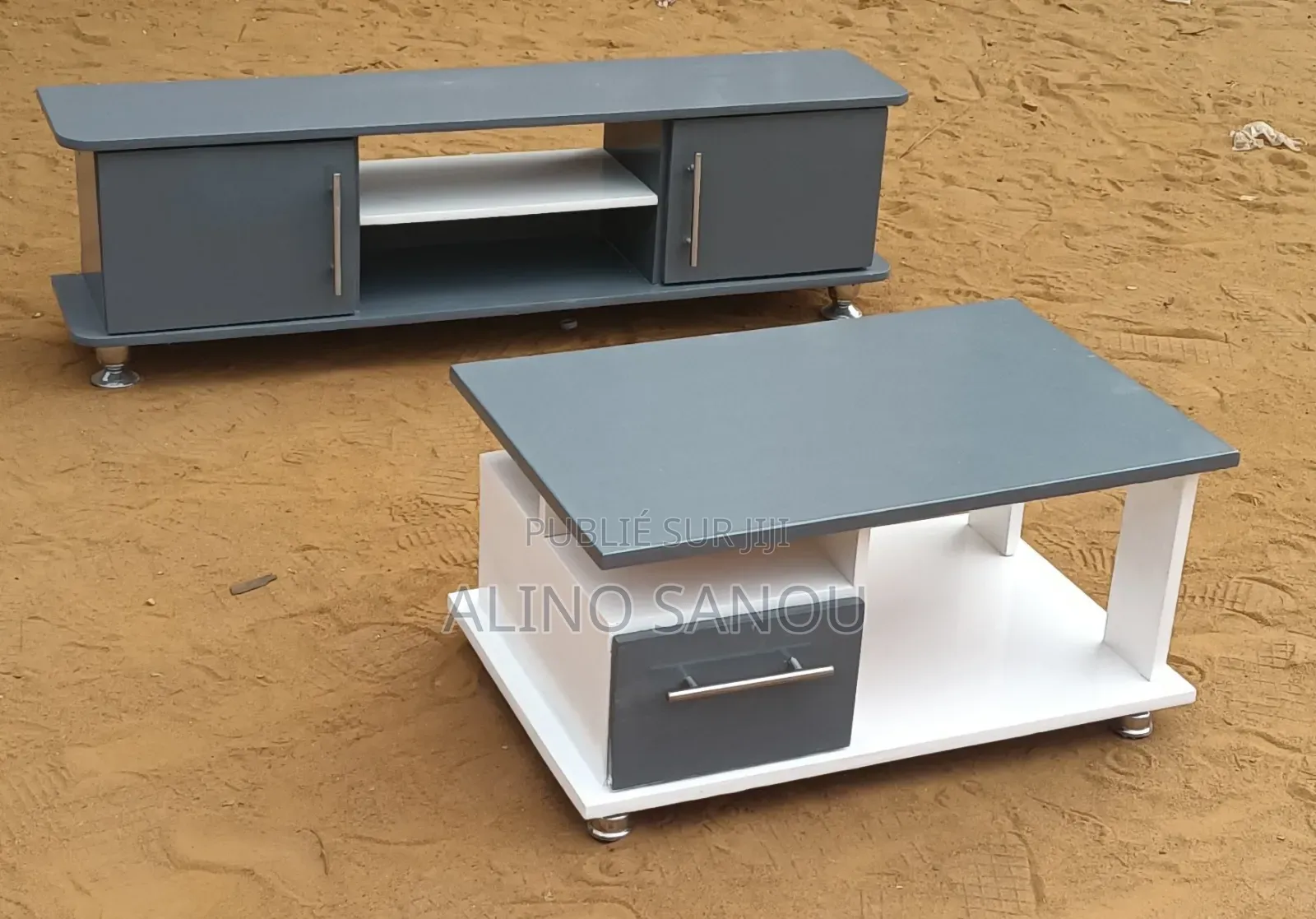 Table Centrale Disponible Solide Et Durable Résistant À L'eau