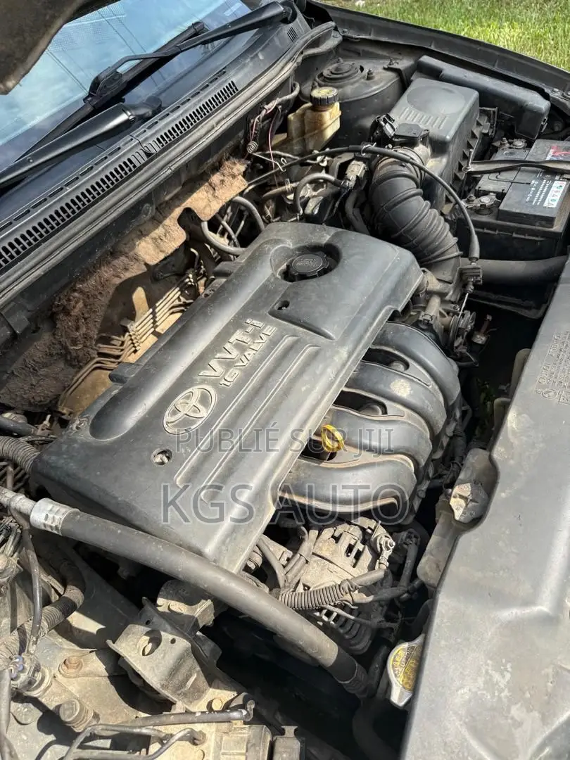 Toyota Corolla 1.5 Sedan 2002 Gris