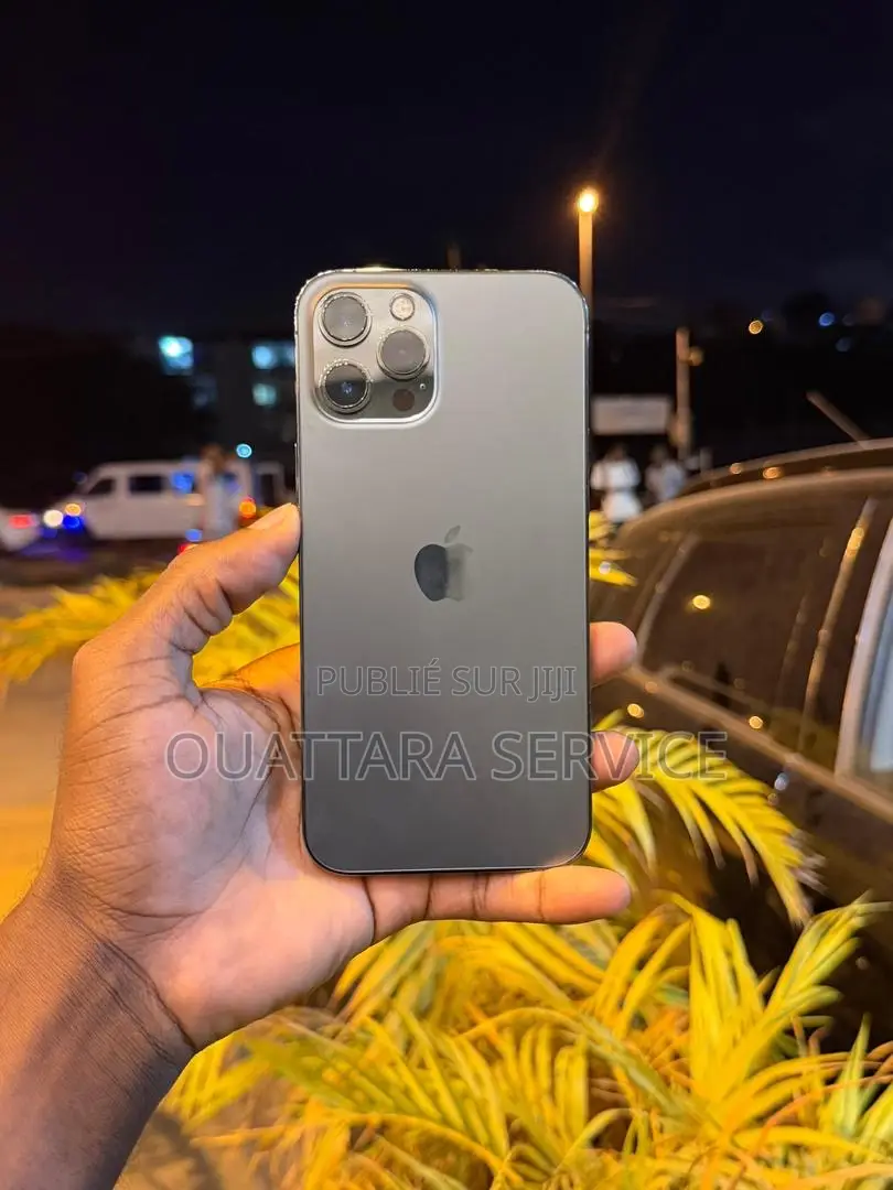 Neuf Apple iPhone 12 Pro Max 128 GB Noir