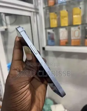 Neuf Apple iPhone 13 256 GB Violet