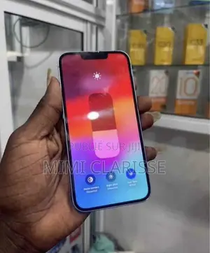 Neuf Apple iPhone 13 256 GB Violet