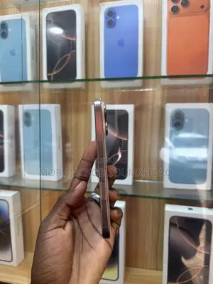 Neuf Apple iPhone 16 Pro 128 GB Or rose