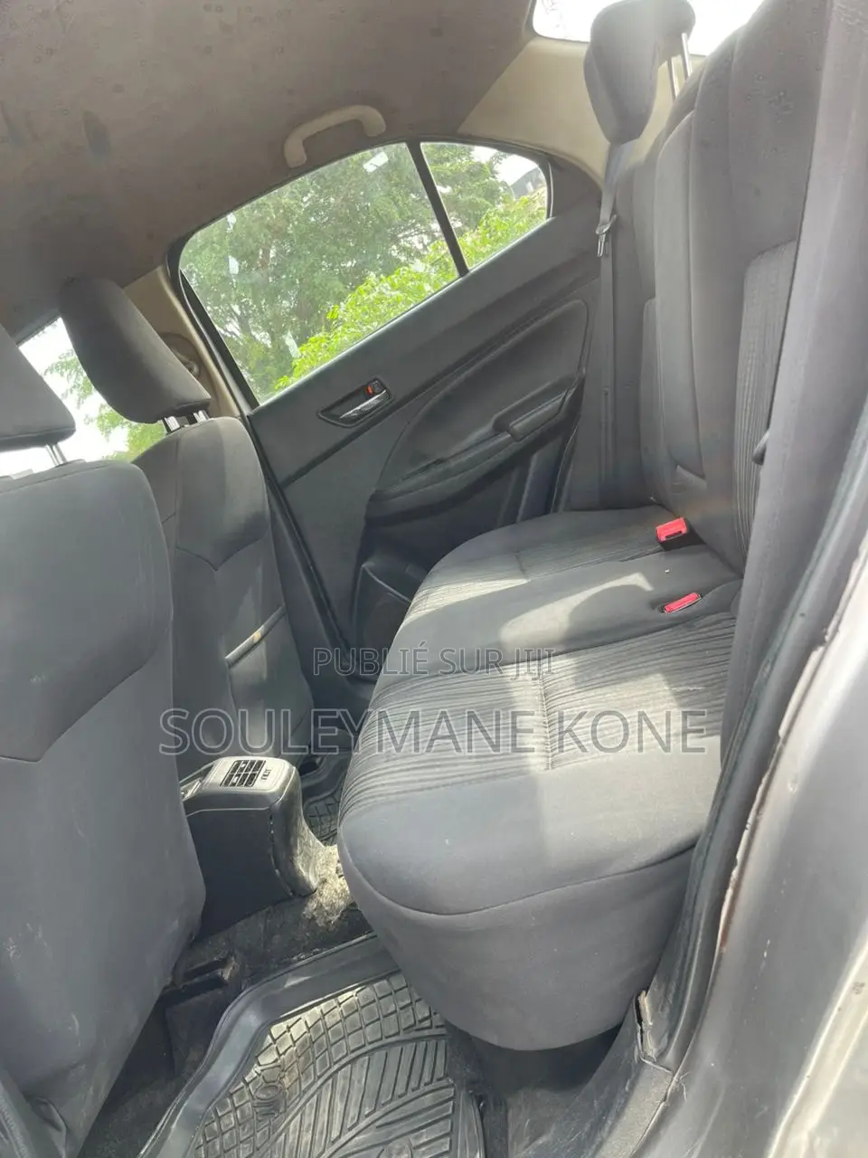 Suzuki Dzire 2023 Gris