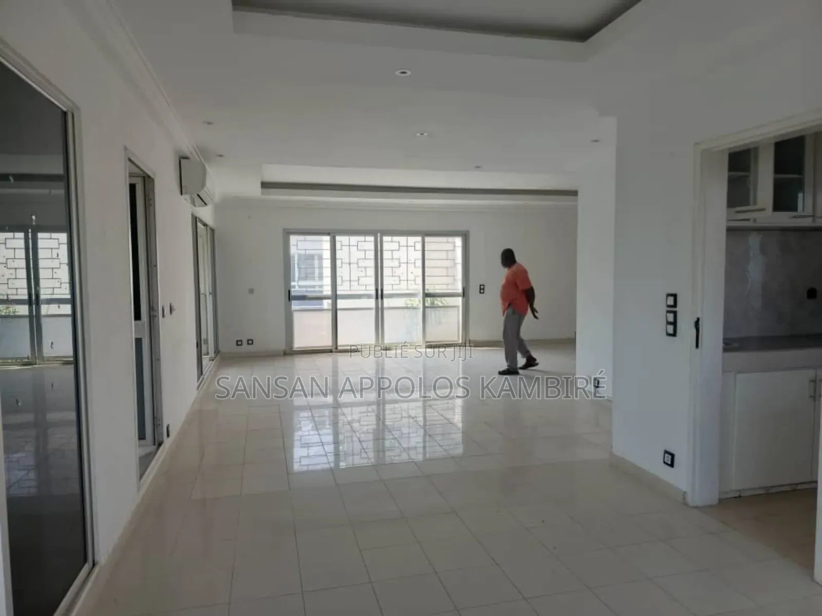 3chbre Appartement dans Magnifique Appart De, Marcory à Vendre