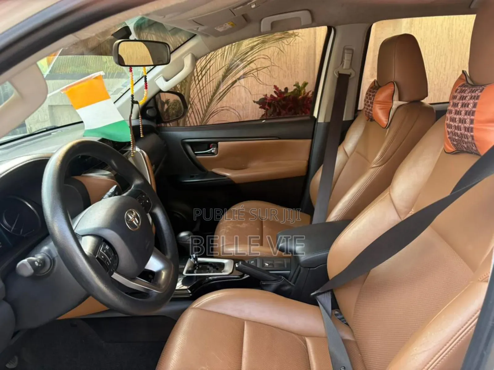 Toyota Fortuner 2022 Blanc