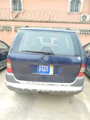 Mercedes-Benz M Class 2003 Bleu