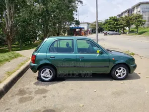 Nissan Micra 2003 Vert