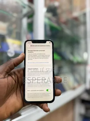 Apple iPhone 12 64 GB Noir