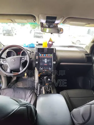 Toyota Land Cruiser Prado 2011 Noir