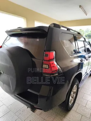 Toyota Land Cruiser Prado 2011 Noir