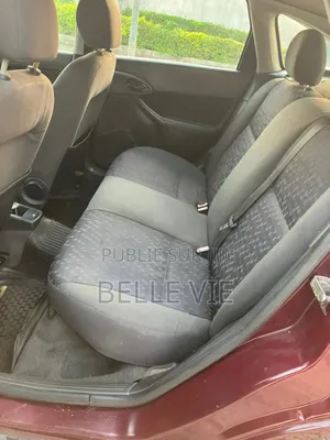 Ford Focus 2004 Rouge