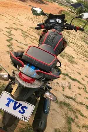 Neuf TVS Apache 180 RTR 2018 Autre