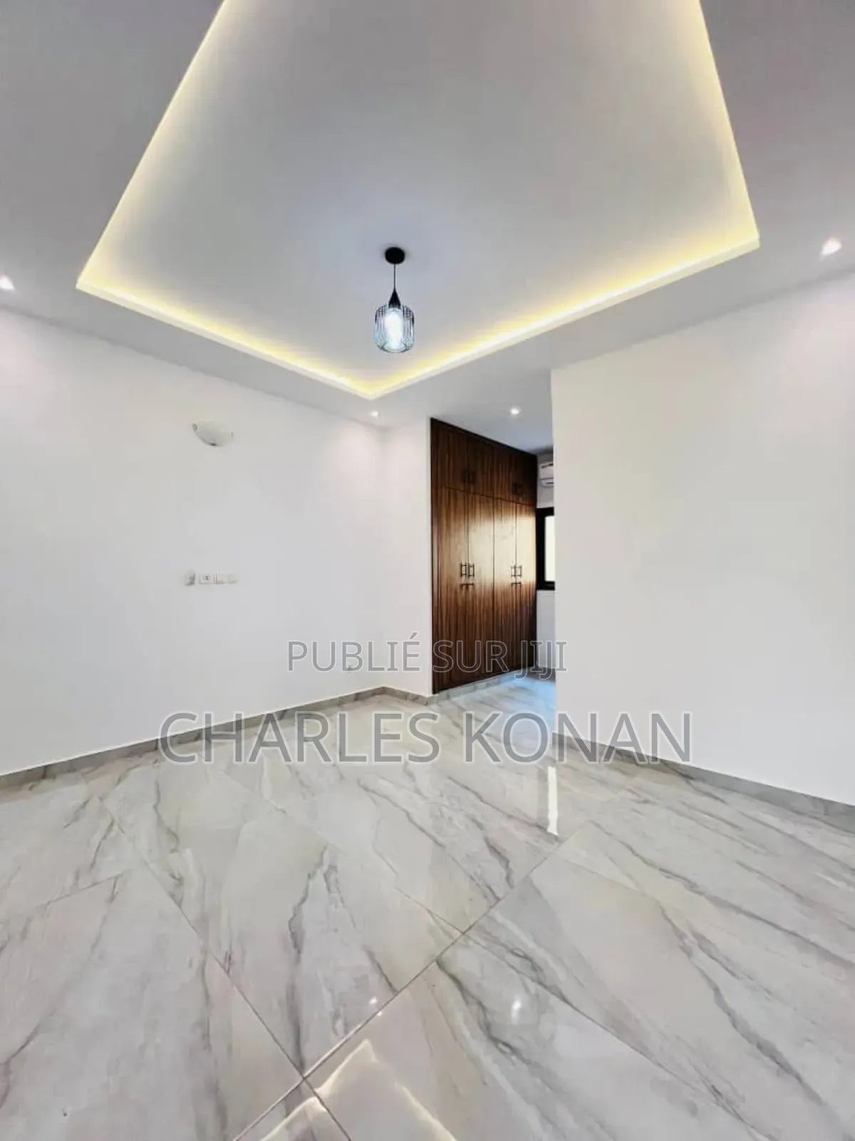 4chbre Duplex dans Bingerville à Vendre