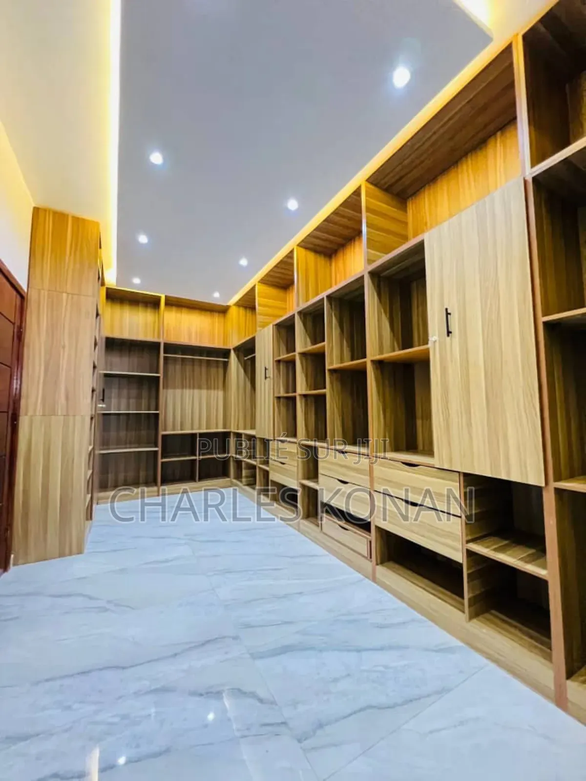 4chbre Duplex dans Bingerville à Vendre