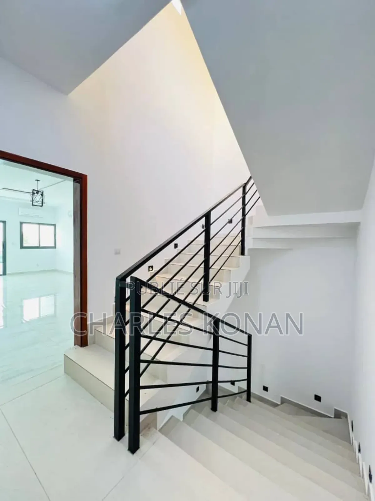 4chbre Duplex dans Bingerville à Vendre