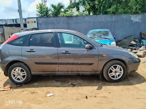 Ford Focus 2003 Beige
