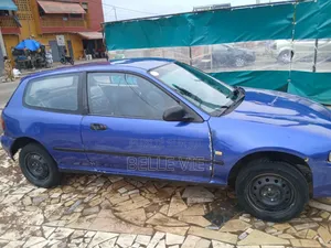 Honda Capa 1999 Bleu