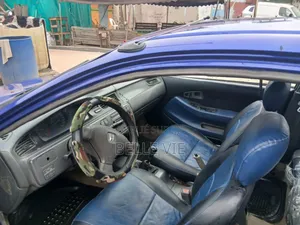 Honda Capa 1999 Bleu