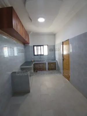 4chbre Villa dans Legacy Immobilier, Cocody à Louer