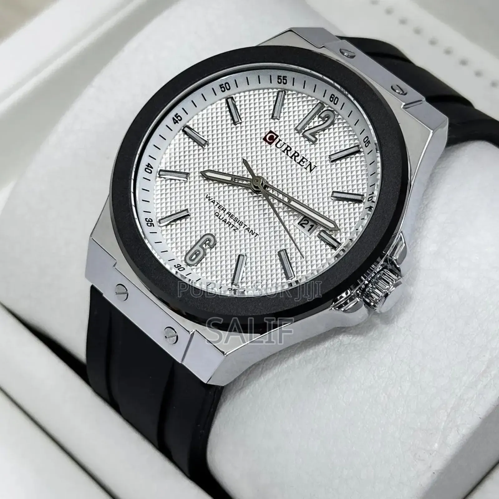 Montre Curren