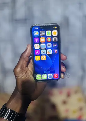 Apple iPhone 13 128 GB Noir