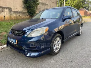 Toyota Matrix 2004 Bleu