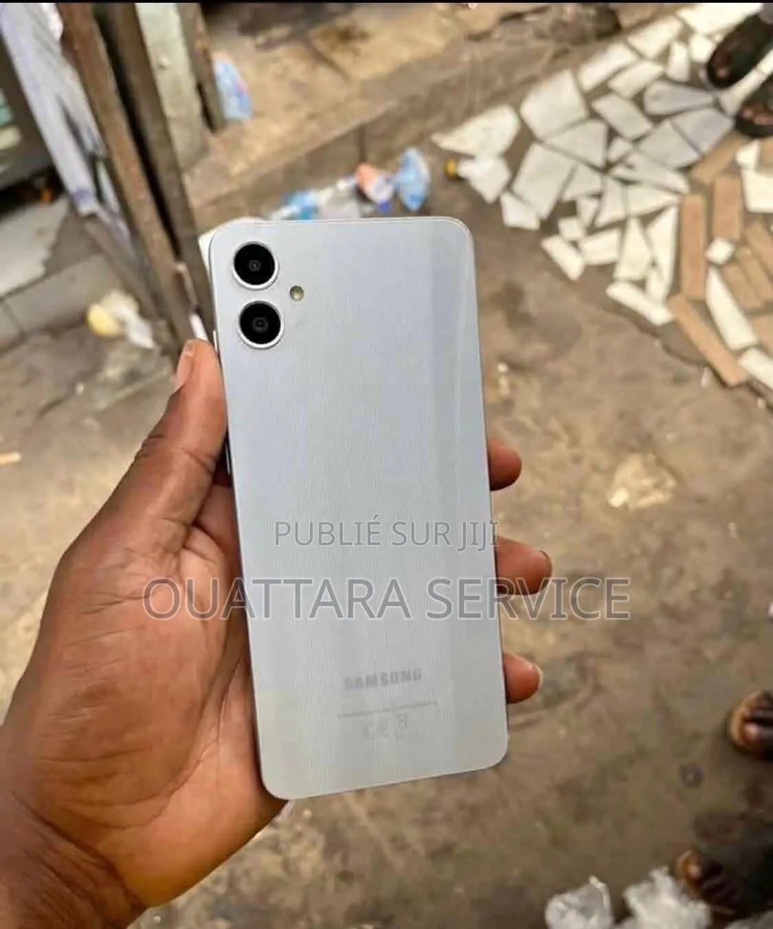 Samsung Galaxy A05 128 GB Gris