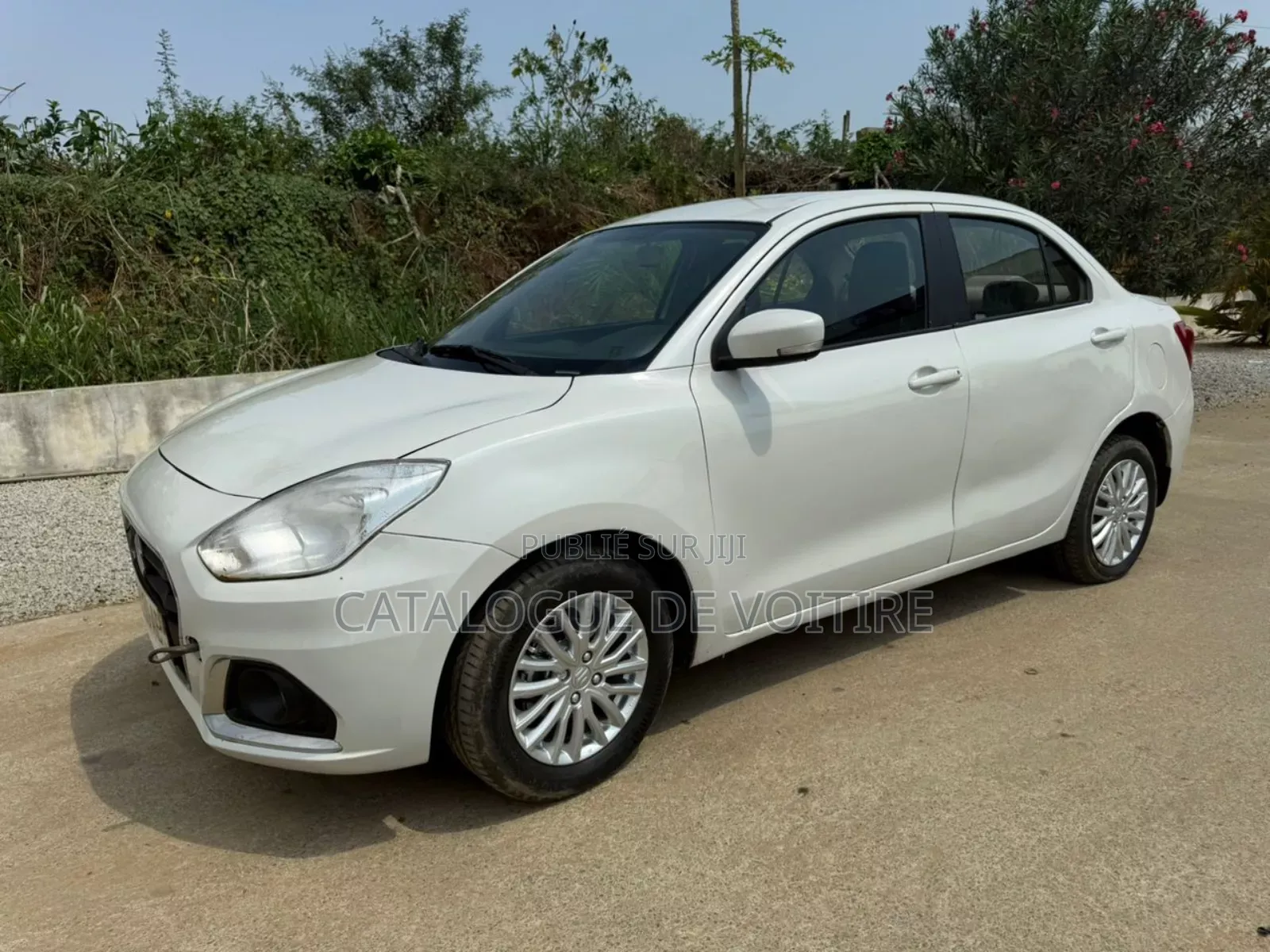 Suzuki Dzire 2023 Blanc