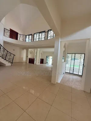 6chbre Duplex dans Riviera Golf, Cocody à Louer