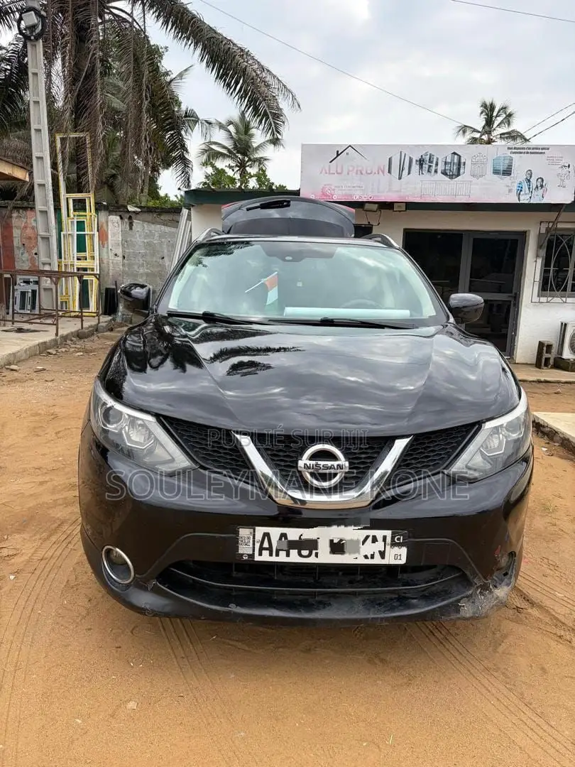 Nissan Qashqai 2016 Black