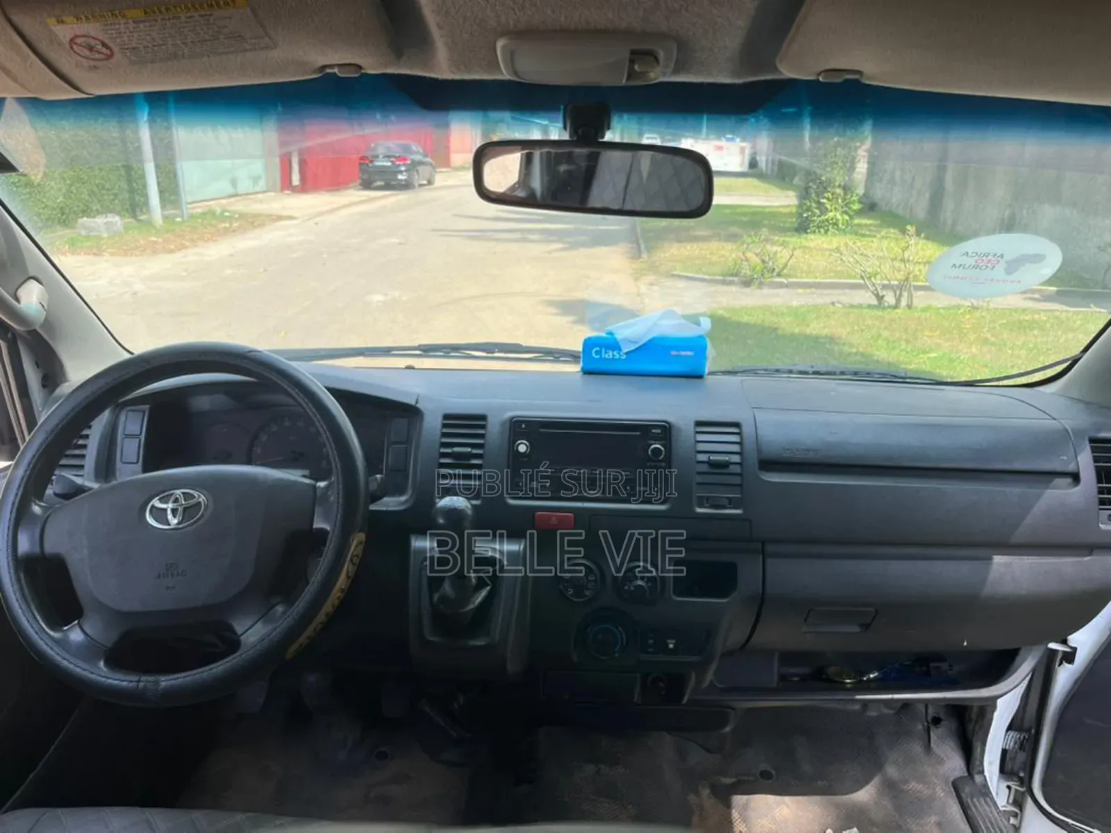 Toyota C-HR 2023 Blanc