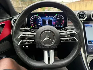 Nouveau Mercedes-Benz C300 2023 Blanc
