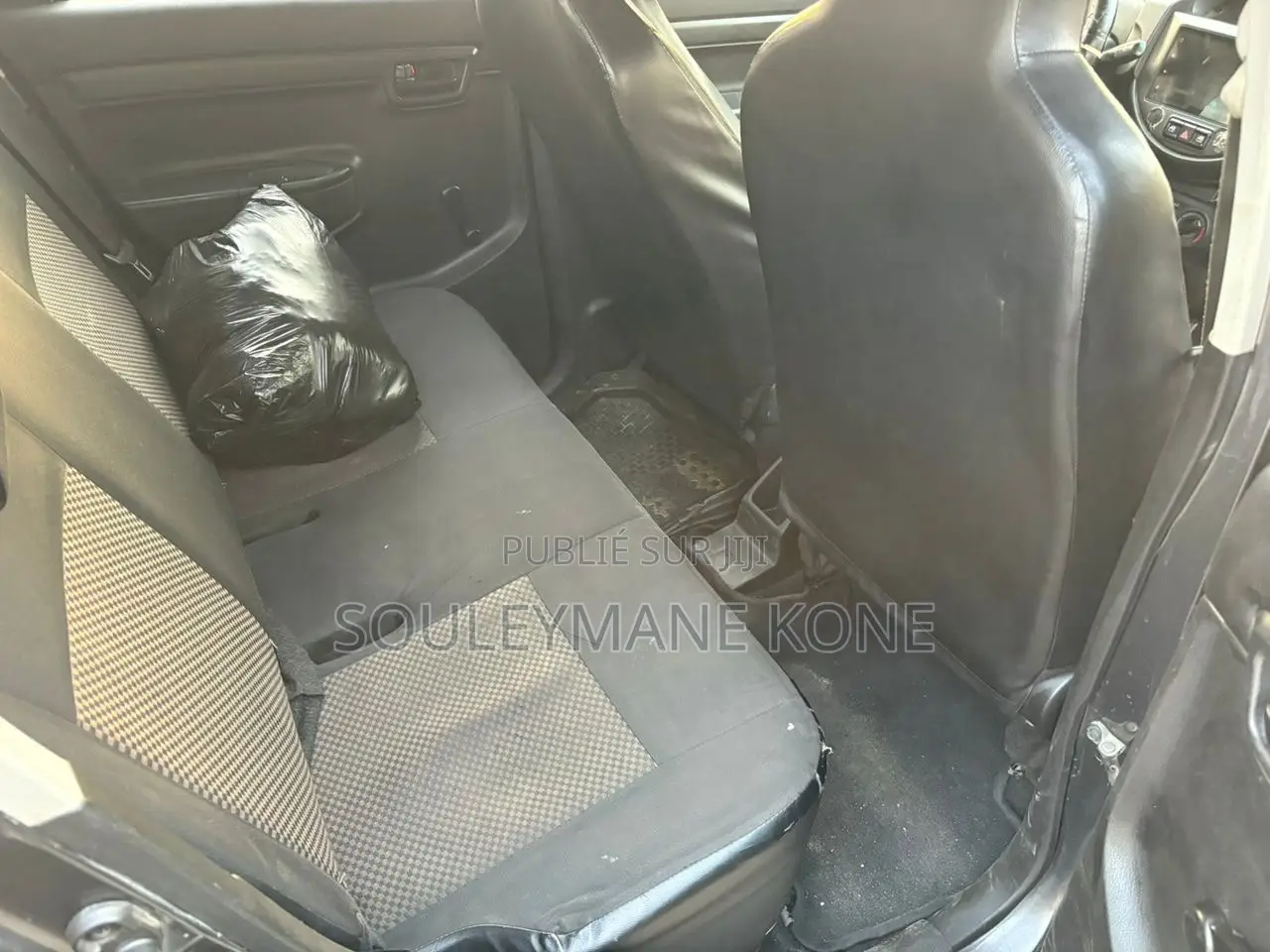 Hyundai Elantra 2017 Gris